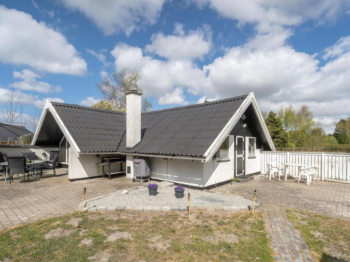 Holiday Home Arnfin - 160M From The Sea In Lolland- Falster And Mon By Interhome Rødby 外观 照片